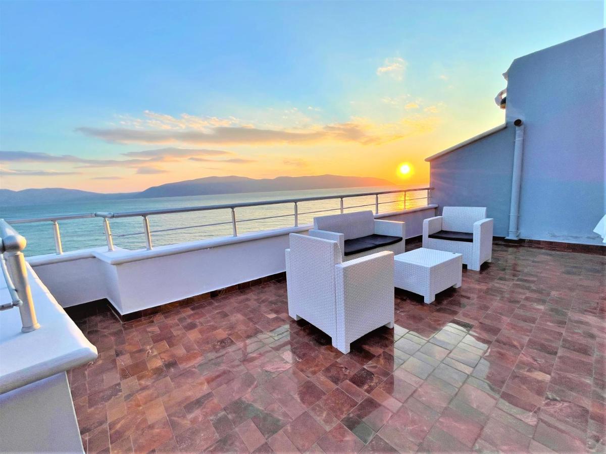 Sky & Sea Viewing Apartment Vlorë Exteriér fotografie