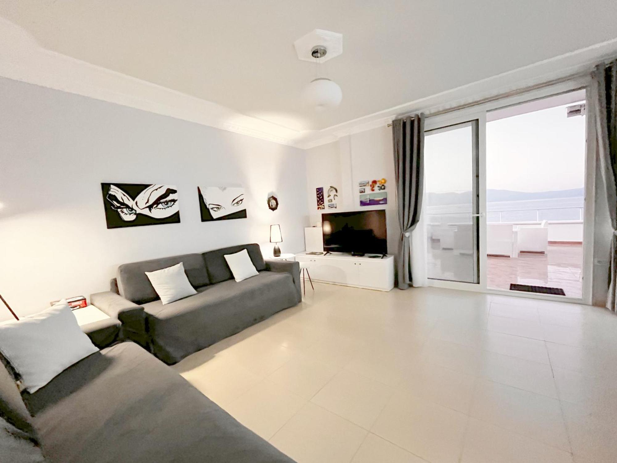 Sky & Sea Viewing Apartment Vlorë Exteriér fotografie