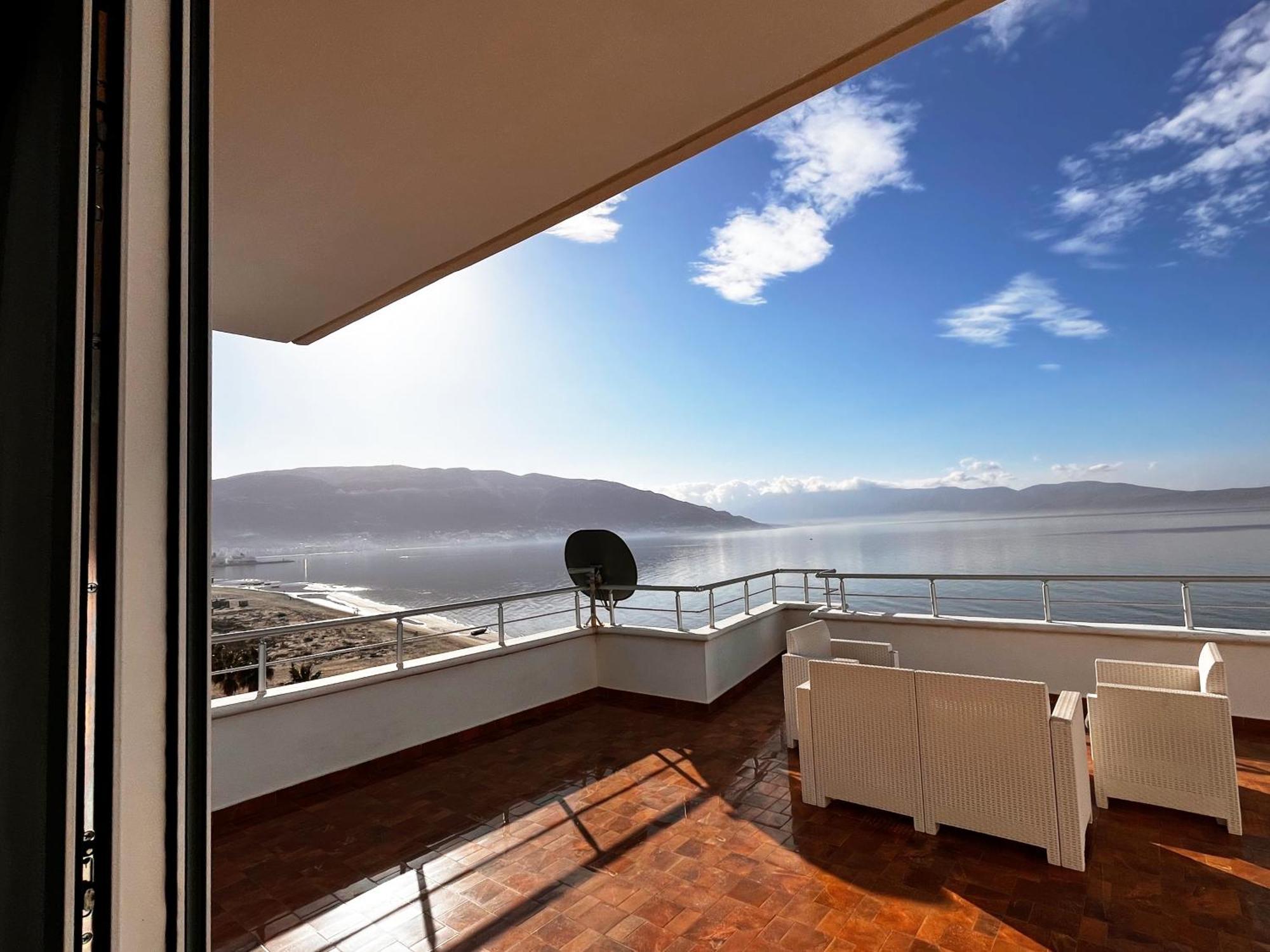 Sky & Sea Viewing Apartment Vlorë Exteriér fotografie